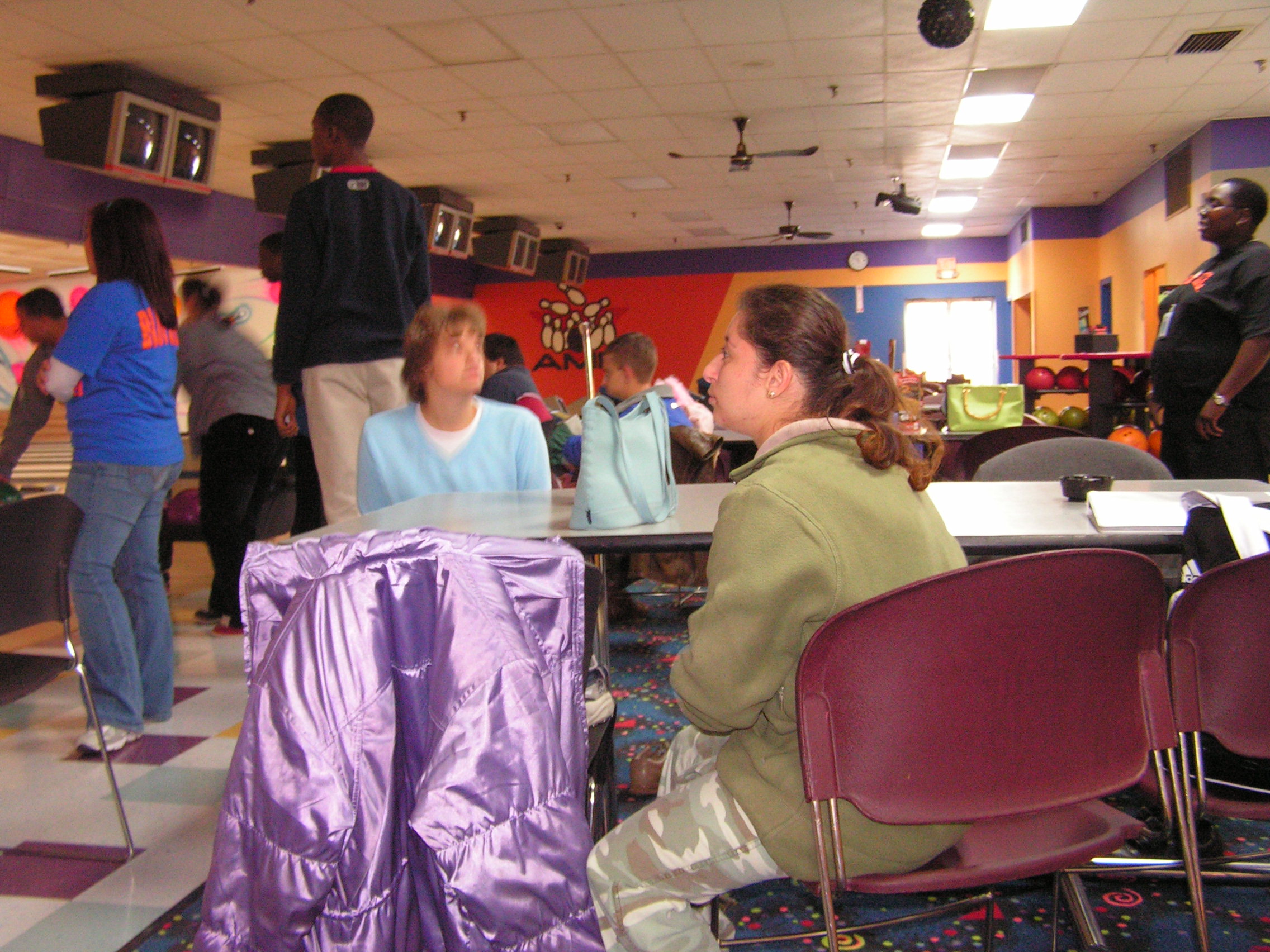 ./2006/Special Olympics Bowling/SOBowlingPractice2.jpg